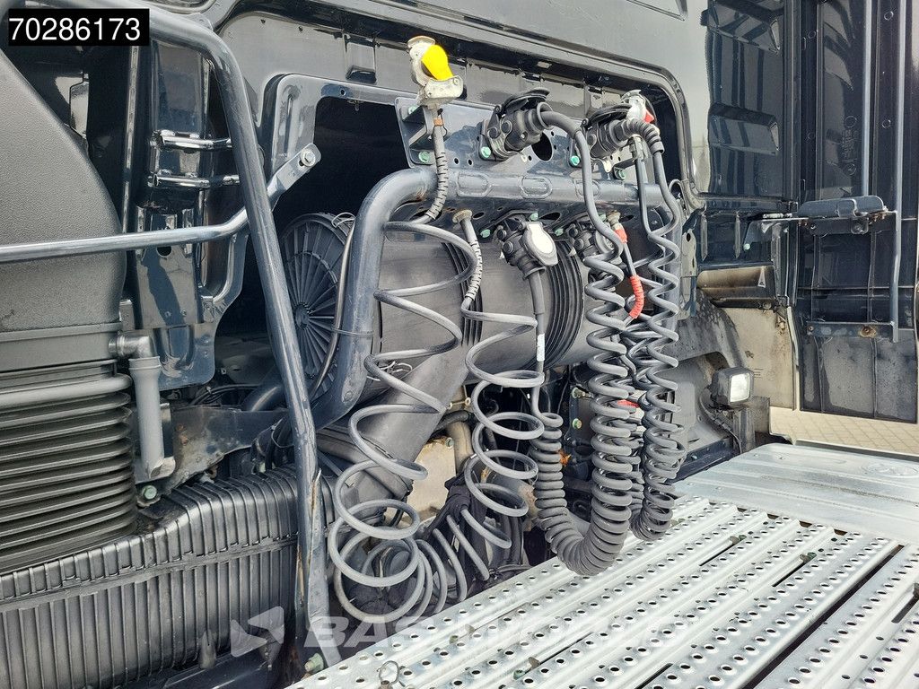 MAN TGX 18.500 4X2 XXL Retarder Leder Standklima 2xTanks Xenon ACC Euro 6