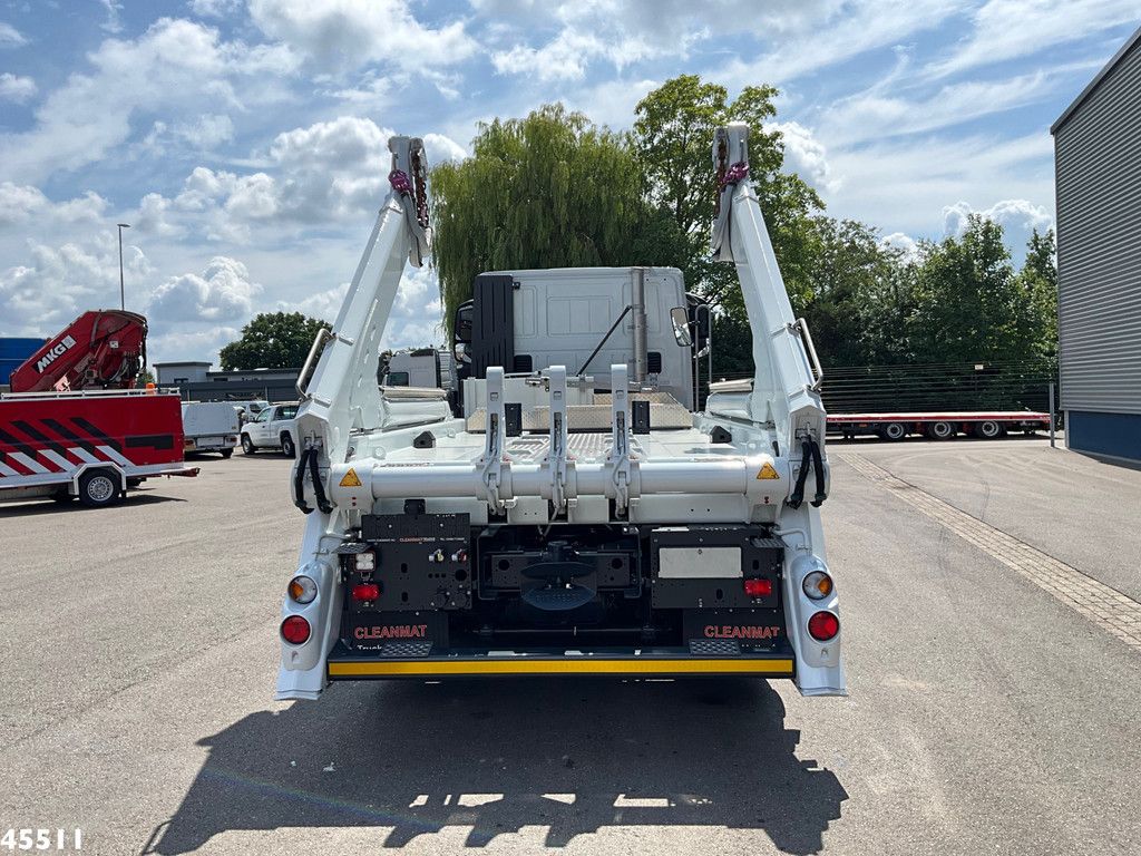 Iveco X-WAY AD280X42Y Retarder Meiller 16 ton portaalarmsysteem NEW and UNUSED!
