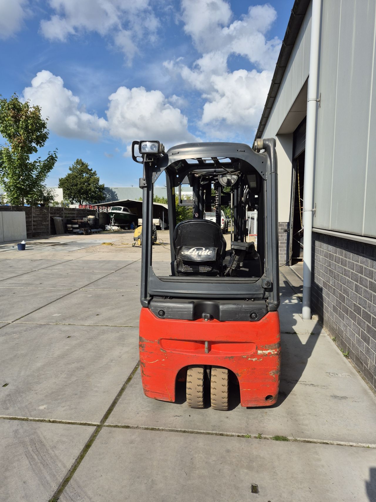 Linde E16-01 bj 2011 triplex freelift sideshift 4.140 mm 7445 uu