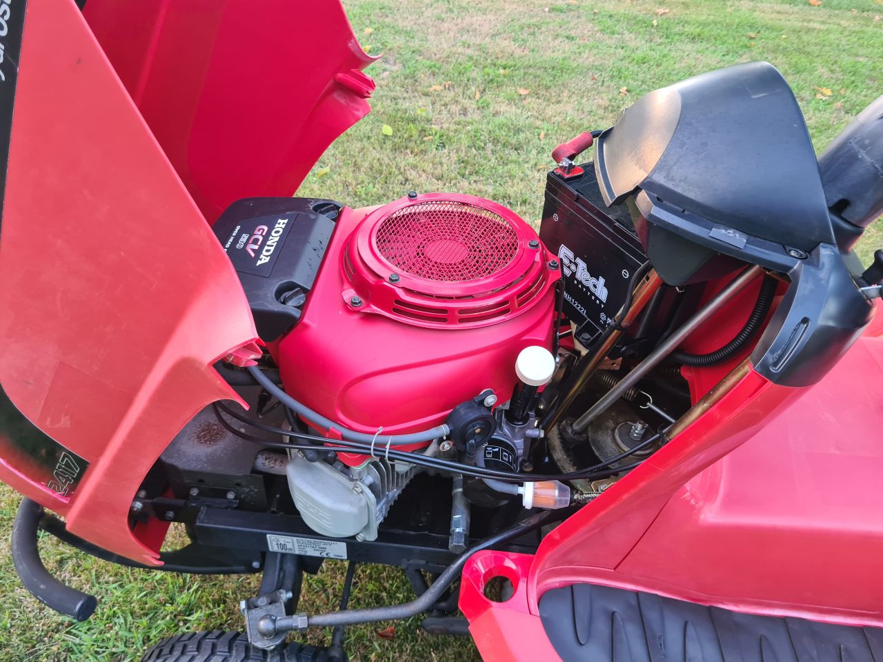 Honda HF 2417 zitmaaier met opvangbak.