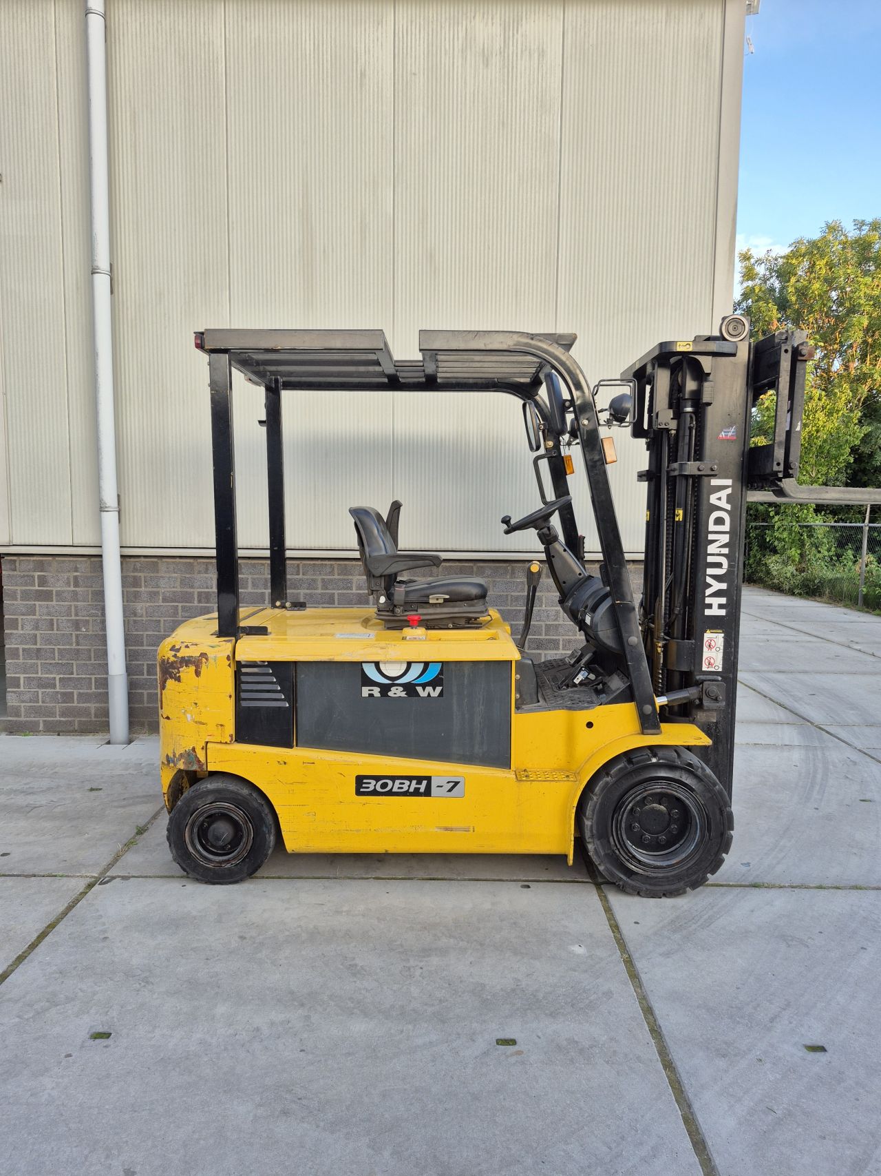 Hyundai 30BH-7 triplex freelift sideshift 4.680 mm bj 2007