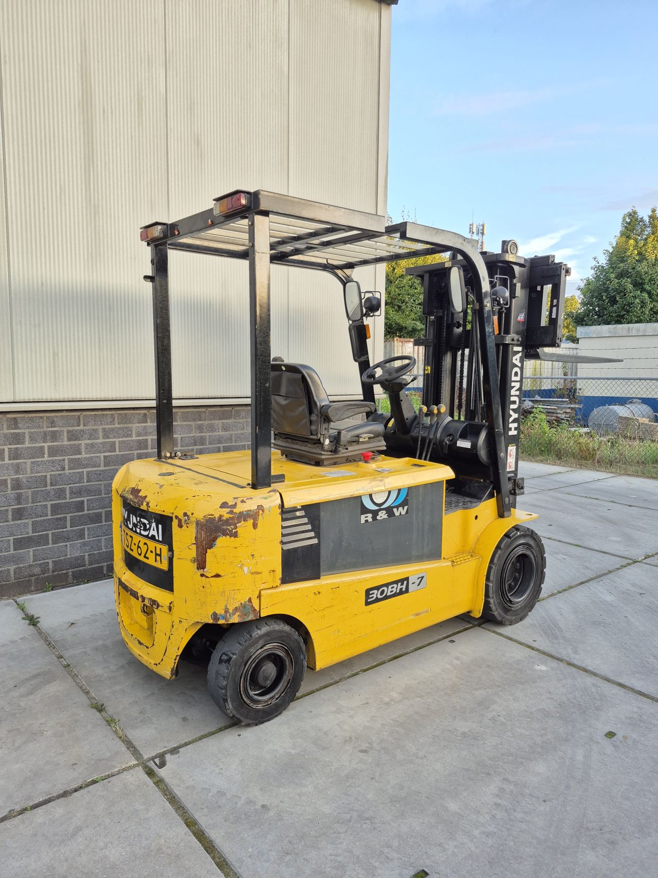 Hyundai 30BH-7 triplex freelift sideshift 4.680 mm bj 2007