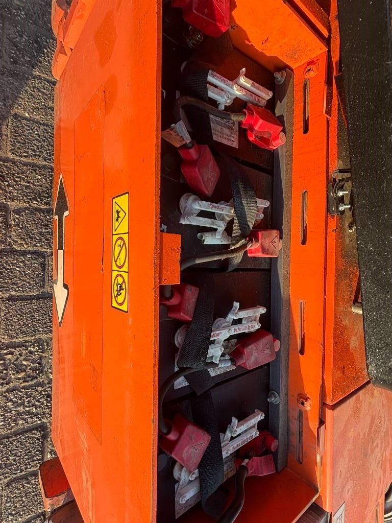 JLG E 300 AJP 12m knikarmhoogwerker JLG