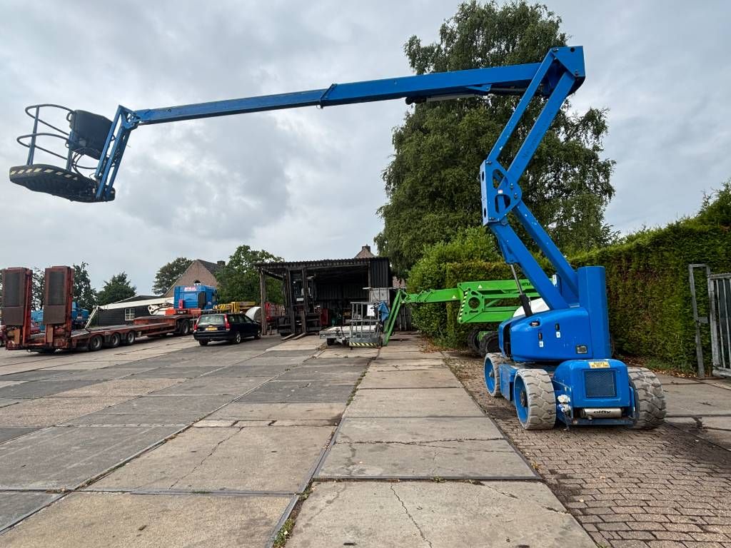 Niftylift HR 15 NDE Hybrid 15m knikarmhoogwerker nifty