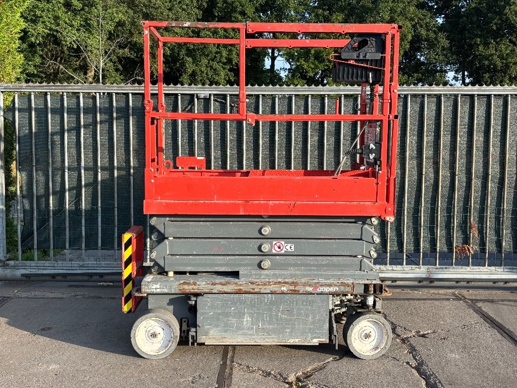 SkyJack SJ 3219 8m schaarlift schaarhoogwerker skyjack