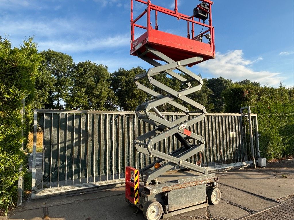 SkyJack SJ 3219 8m schaarlift schaarhoogwerker skyjack