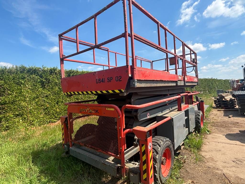 SkyJack SJ 9241 RT 14.5m schaarhoogwerker Skyjack 8841