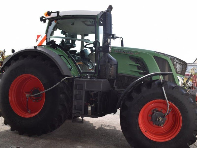 Fendt 826 Vario ProfiPlus,