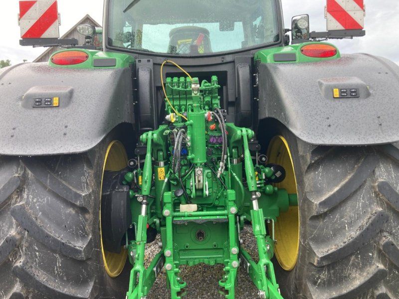 John Deere 6R 215 / 6R215/ 6215R