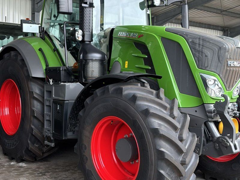 Fendt 828 Vario S4 ProfiPlus PL798