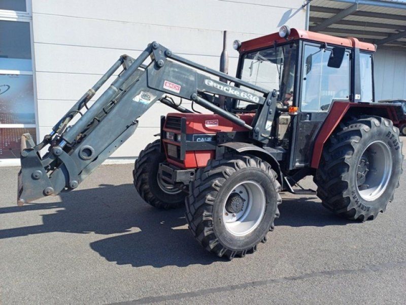 Case IH 833