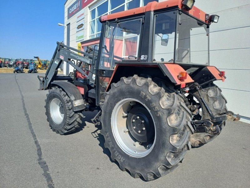 Case IH 833