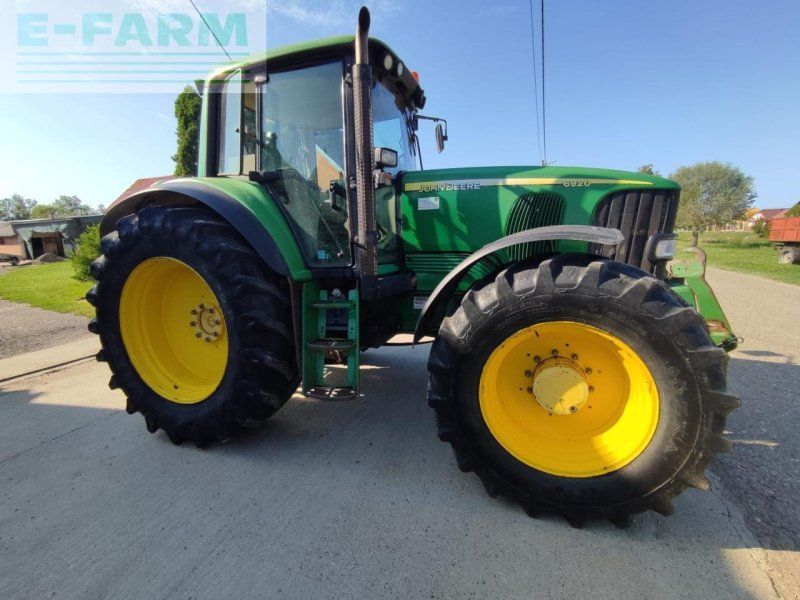 John Deere 6920
