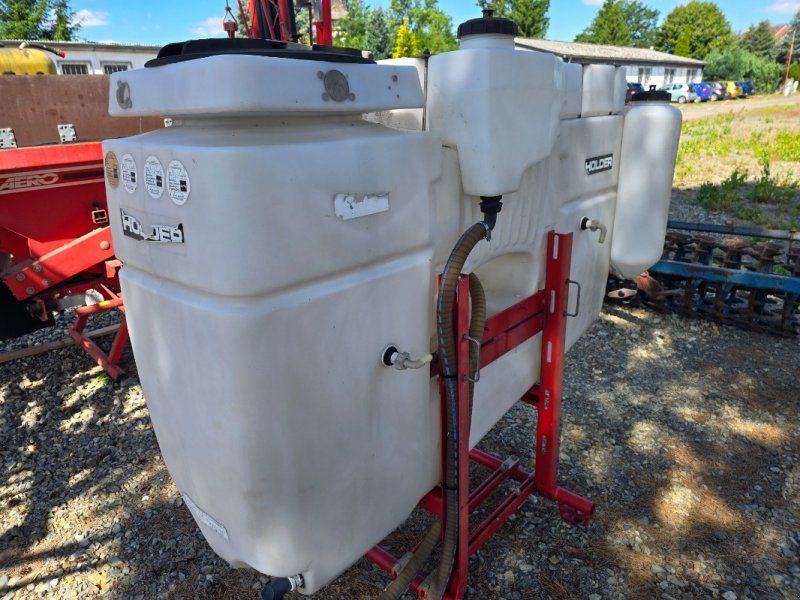 Holder Tank IS 63