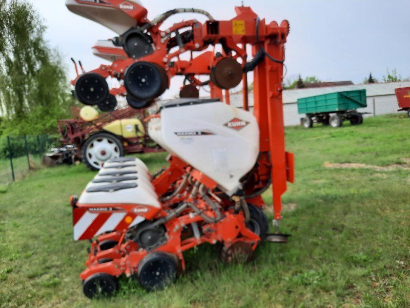 Kuhn Maxima 3RT