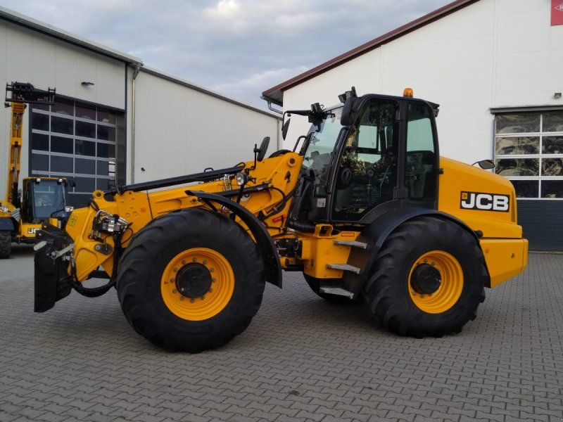 JCB TM 420