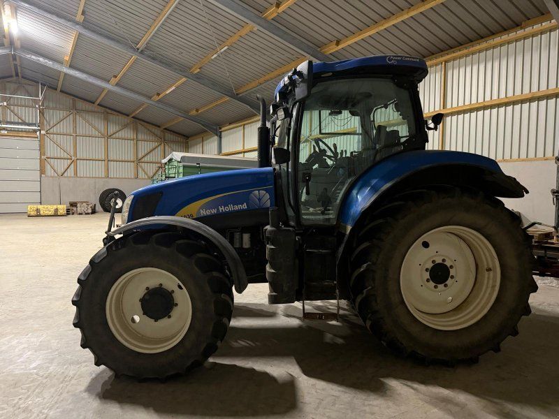 New Holland T6030