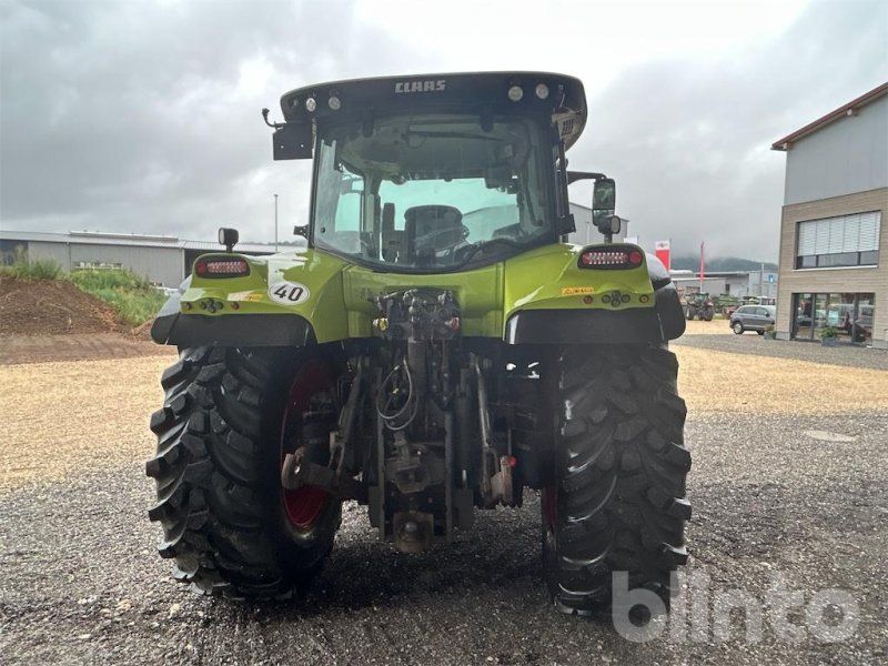 Claas Arion 550