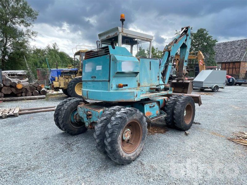 Schaeff HML30