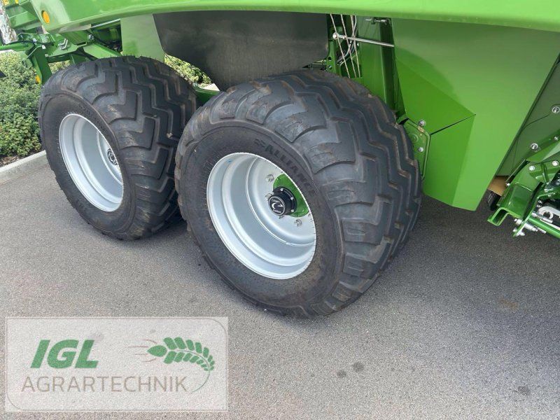 Krone BiG Pack 1270 VC