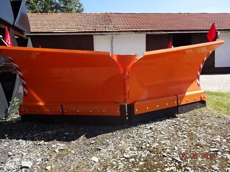 New Agro Vario M 330 Vario