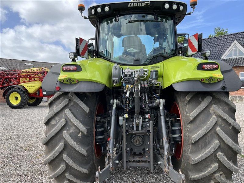 Claas AXION 870 CMATIC