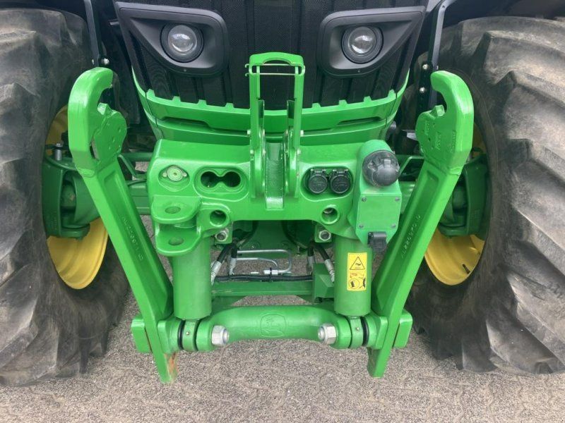 John Deere 6R 185