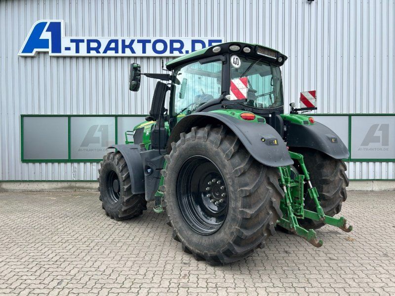 John Deere 6250R