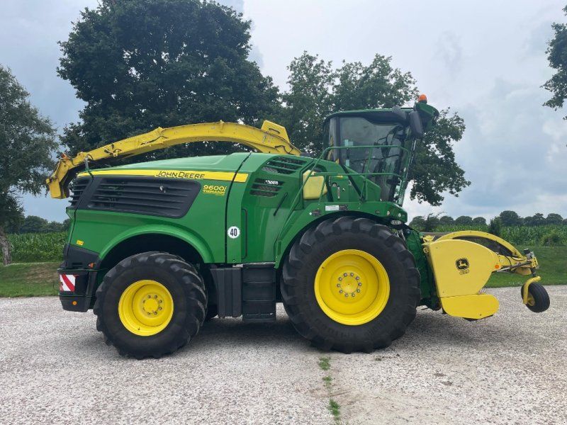 John Deere 9600i mit Kemper 460 Plus und PU 639