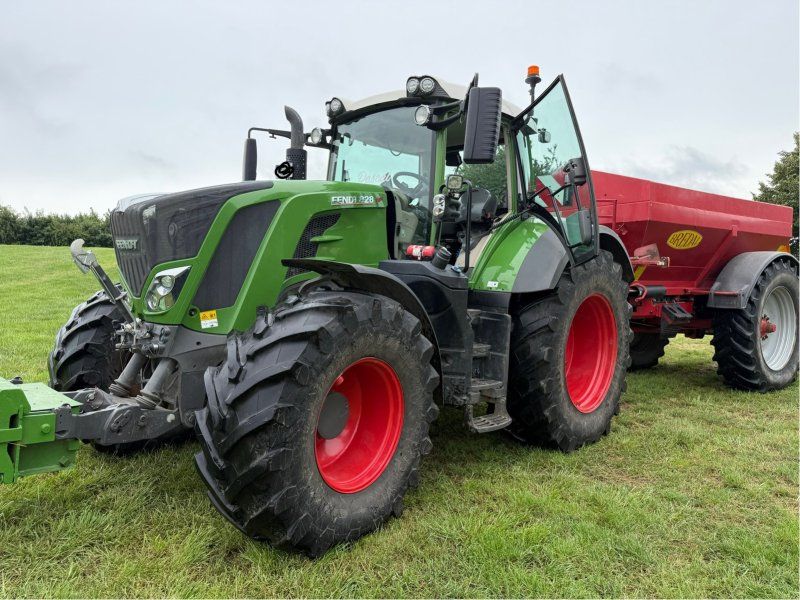 Fendt 828 Vario S4 Profi Plus Nr.8