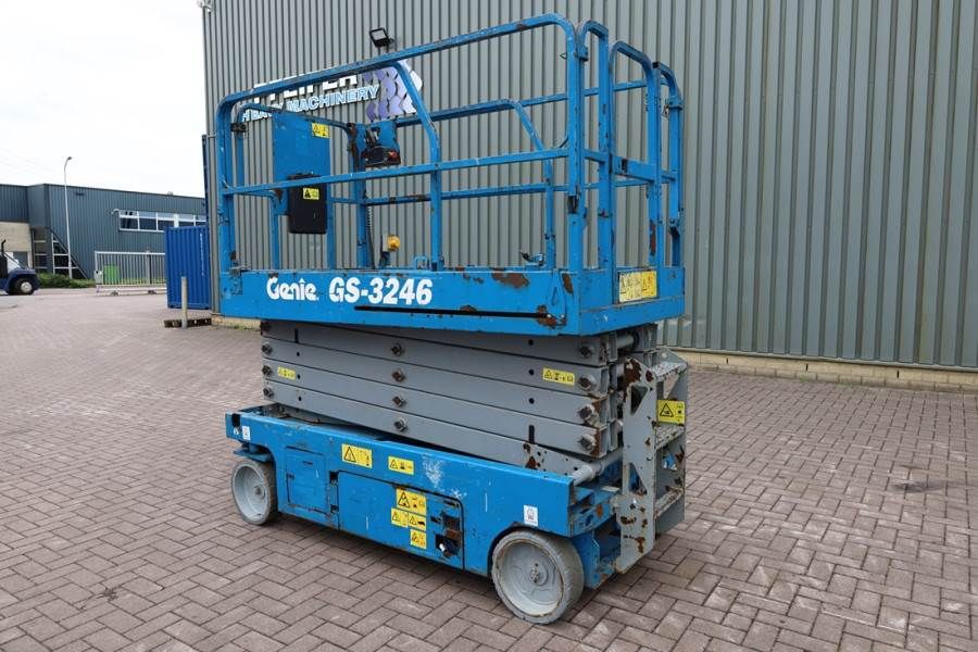 Genie GS3246 Electric, Working Height 11.75 m, 318kg Cap