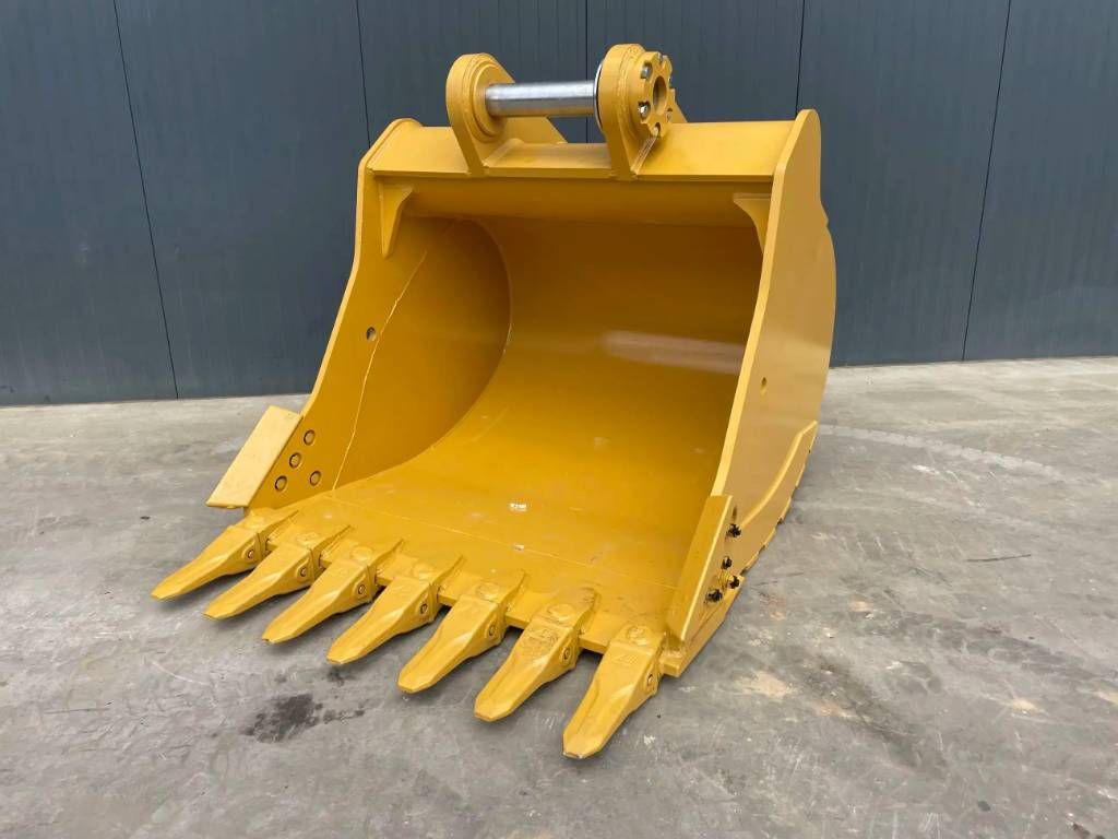 CAT 349D2 - TB