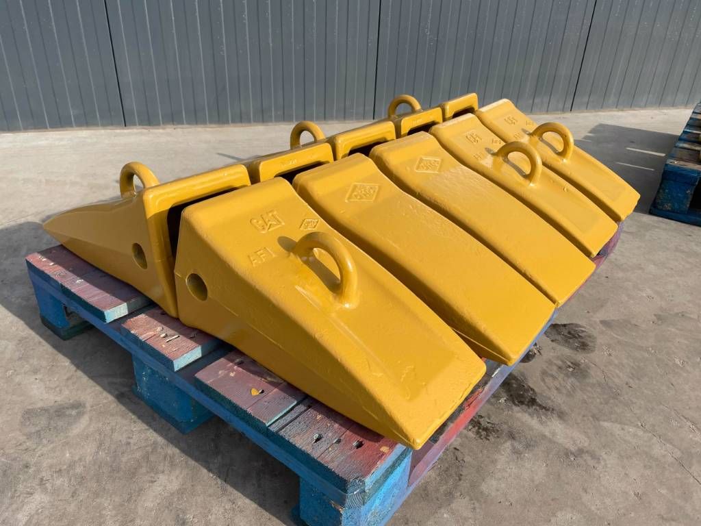CAT 365 / 374 / 385 / 390 Tips