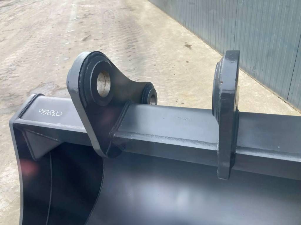 Doosan DX180
