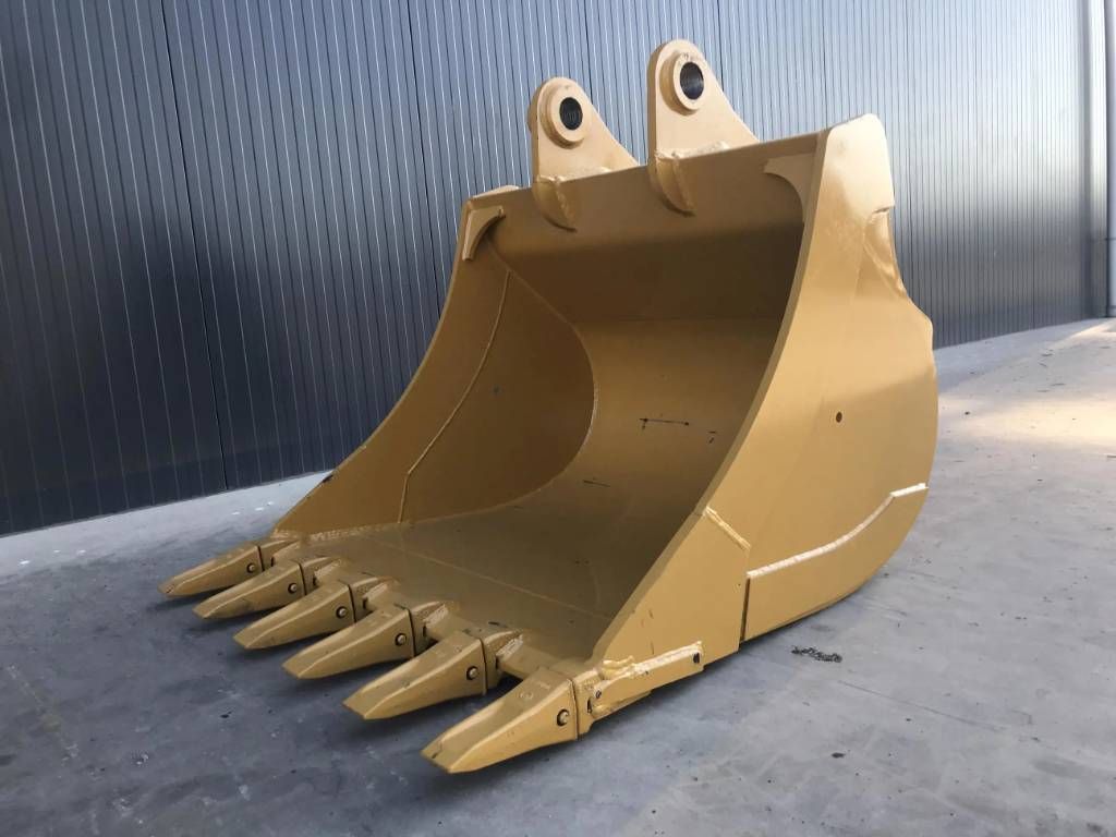 Volvo EC250