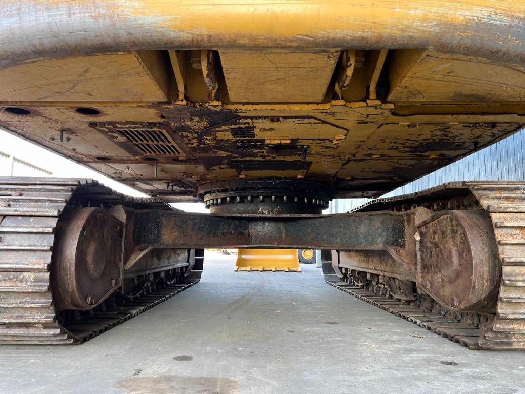 CAT 323 EL