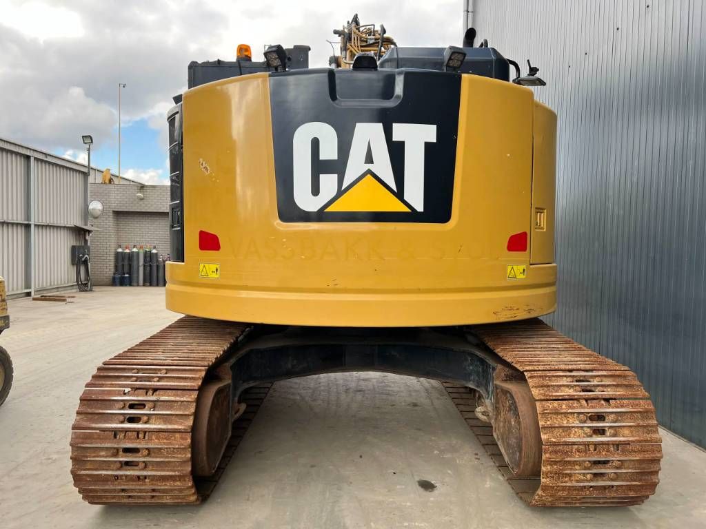 CAT 325 FL CR