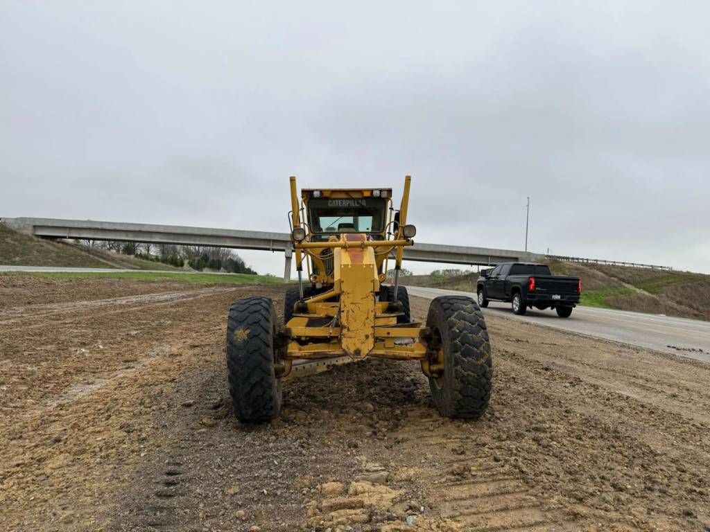 CAT 140 H