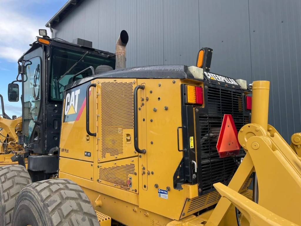 CAT 140 M