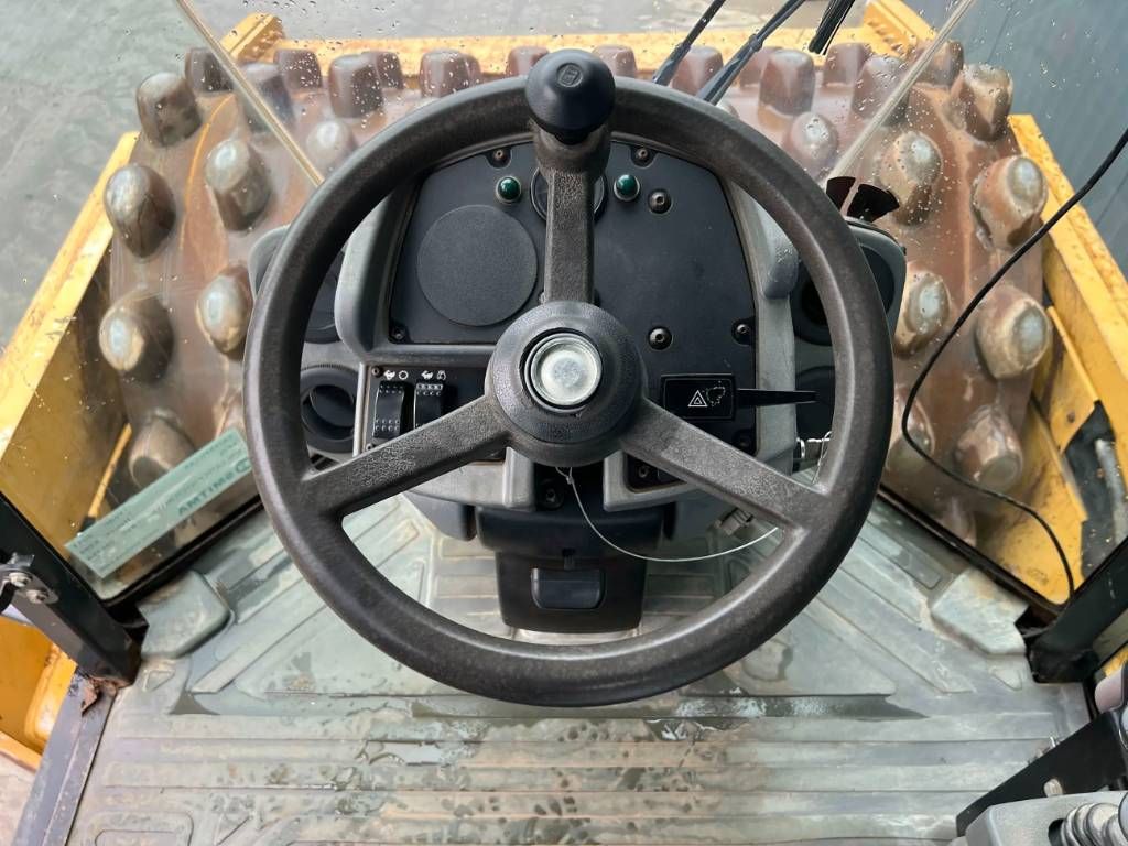 CAT CP 76