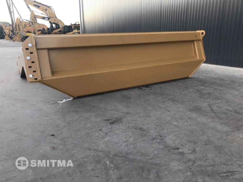 CAT 730