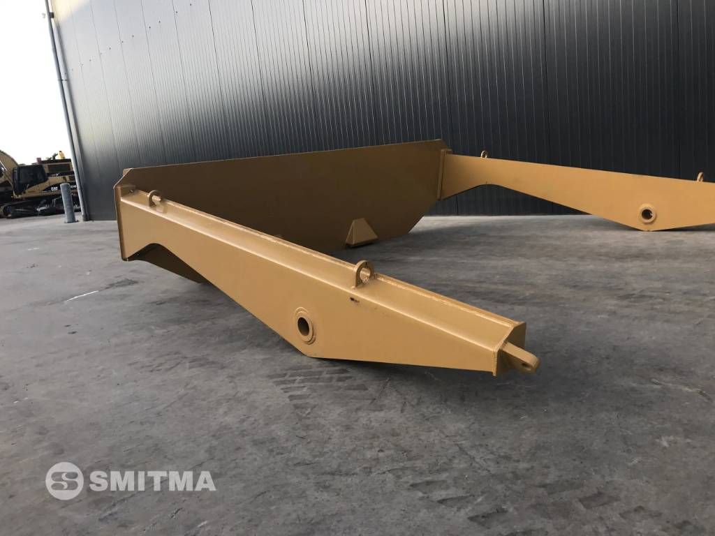 CAT 730