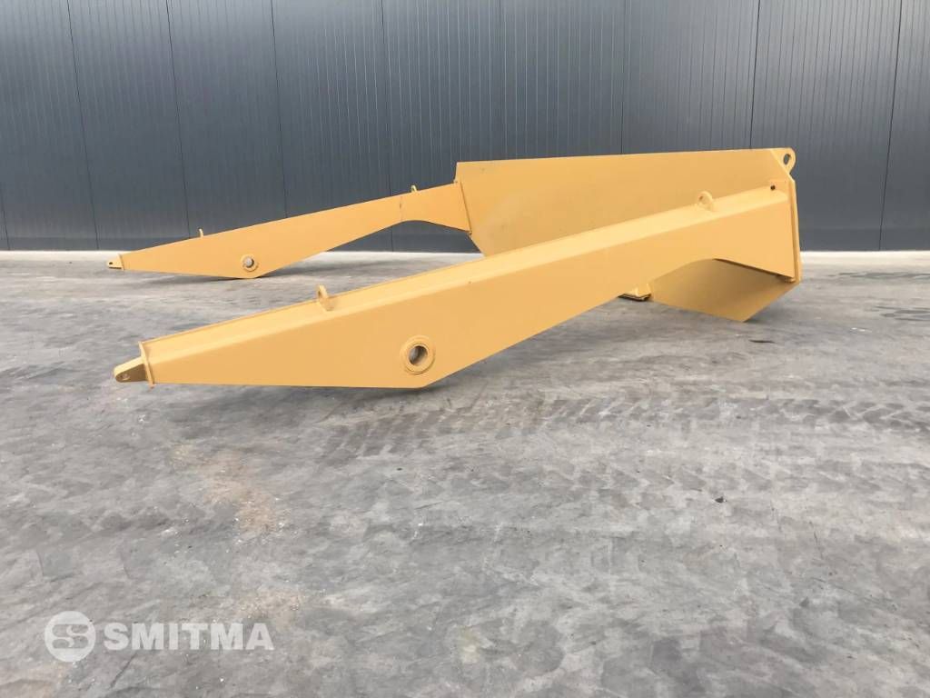 CAT 740B