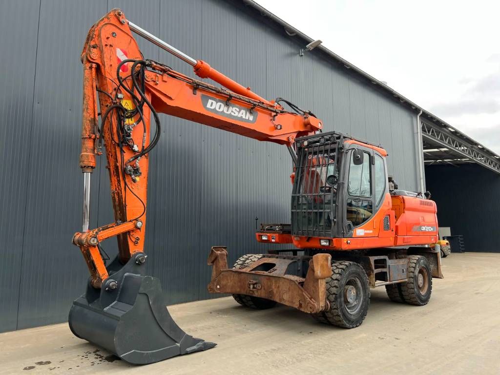 Doosan DX 210 W