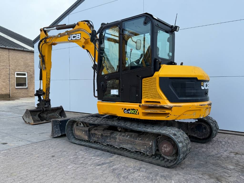 JCB 86C-1 - Hammer Lines / Quick Coupler