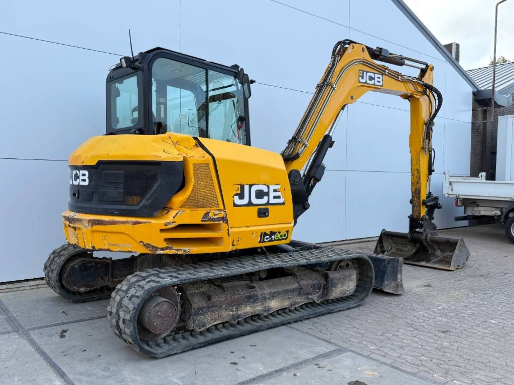 JCB 86C-1 - Hammer Lines / Quick Coupler