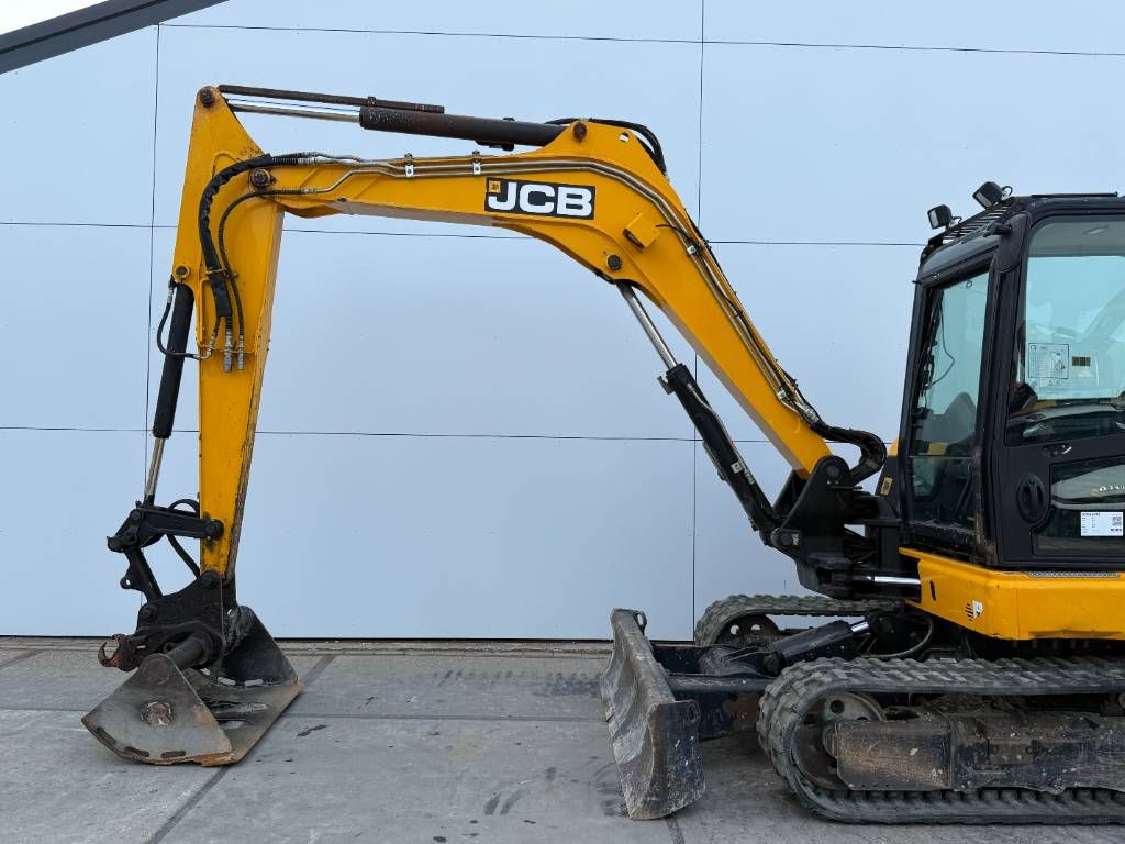 JCB 86C-1 - Hammer Lines / Quick Coupler