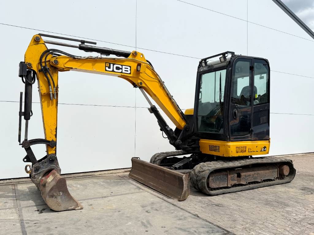 JCB 48Z-1 - Hammer Lines / Quick Coupler