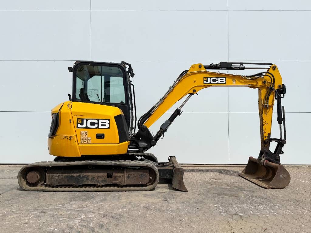 JCB 48Z-1 - Hammer Lines / Quick Coupler