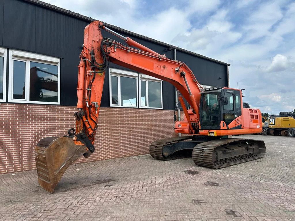 Komatsu PC 210LC-10